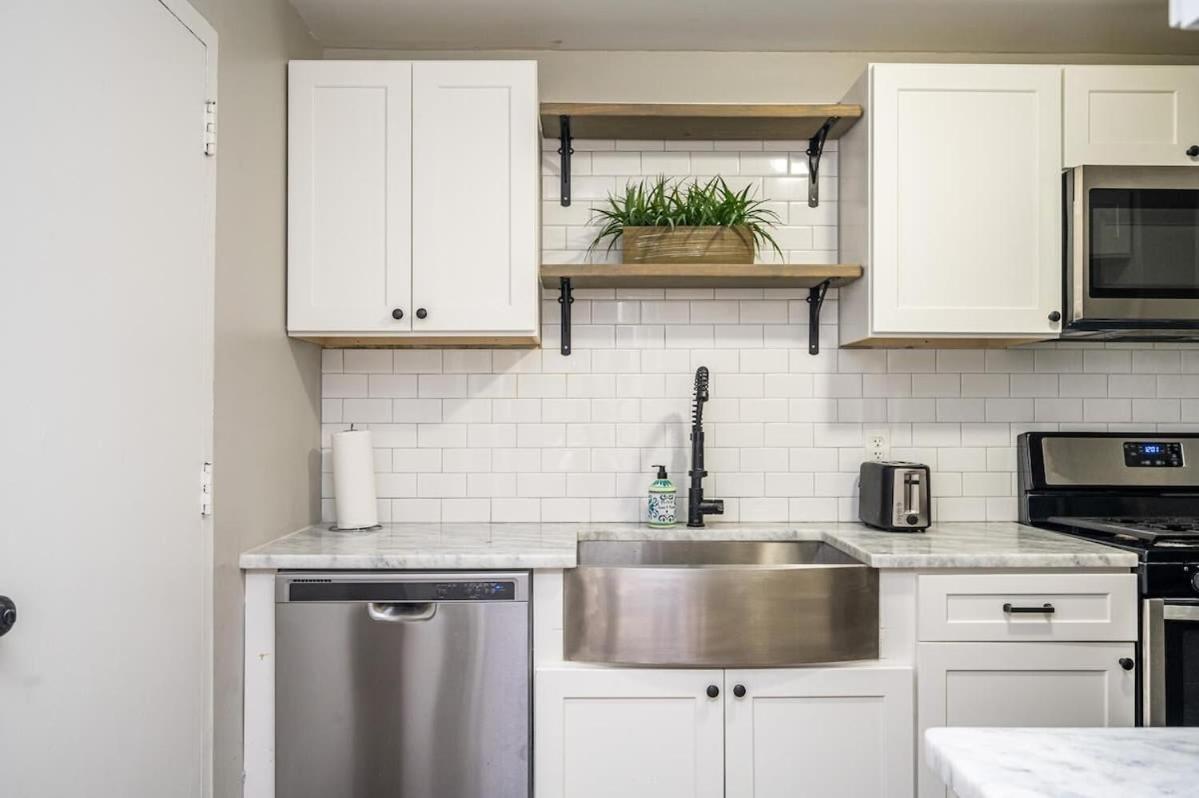 فيلا Atl Downtown 2Br King Bed Free Parking Lm1902 أتلانتا المظهر الخارجي الصورة